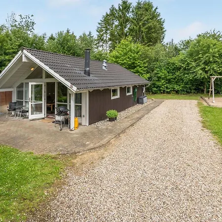Holiday home Melisa - 28km From The Sea In Western Jutland By Interhome